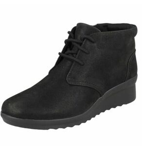 Women's Clarks' Cloudsteppers™ Caddell Hop wedge  booties Black Size 7.5 NEW